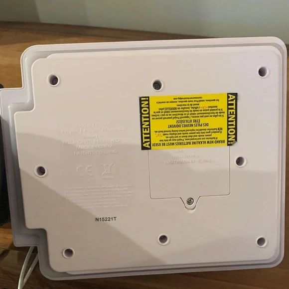 Projex Projecting Interactive Gaming Console - Picture 6 of 6